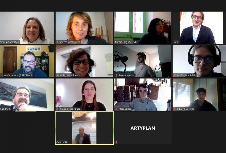 artyplan beques cfgs ualumni uvic-ucc|artyplan beca ualumni uvic-ucc|artyplan beques ualumni uvic-ucc